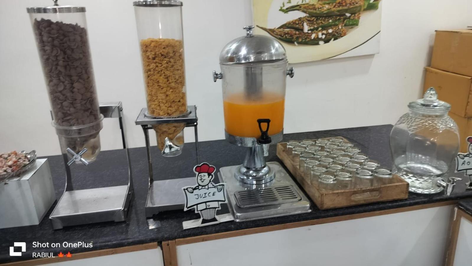 Aamantran Residency Hotel, Sohna Road, Sector 49, Gurugram グルガウン エクステリア 写真